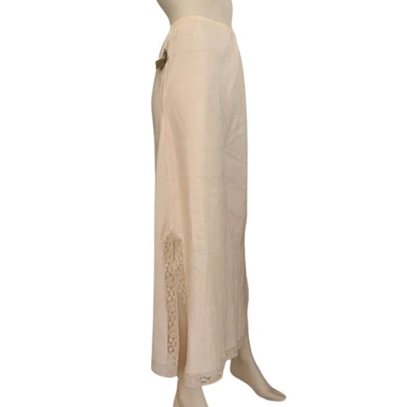 OPERA Full Length Slip Lacy Shiny Noisy Acetate Maxi Ecru Lace with Side Slit - Picture 6 of 13